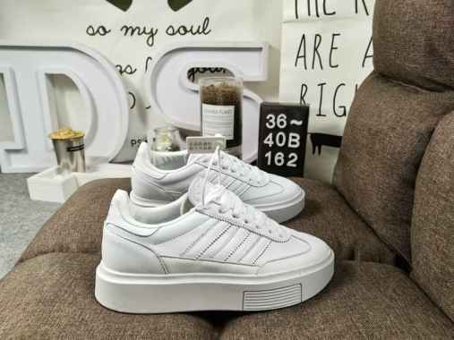 adidas sneaker sleek