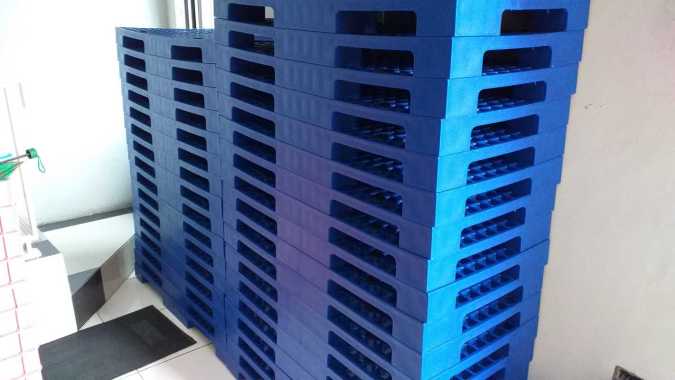 Palet Plastik 100 x 50 x 8 Cm - Berlubang Biru