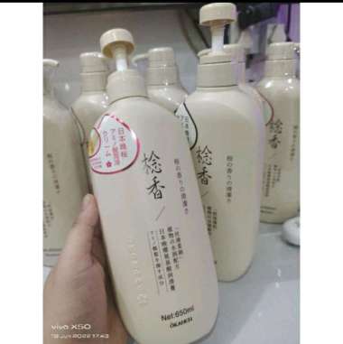LIFUSHA SAKURA JAPANESE SHAMPOO SAKURA SHAMPOO conditioner