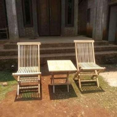 KURSI LIPAT DAN MEJA LIPAT KAYU JATI
