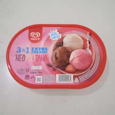 ICE CREAM WALLS 700ML https://images.tokopedia.net/img/cache/700/VqbcmM/2022/5/23/8702dfc4-2b96-42fe-b7f5-8a12add54bdf.jpg Cok-van chip