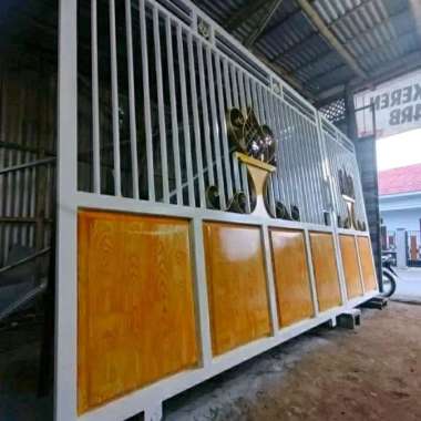 pagar minimalis motip grc serat kayu Random