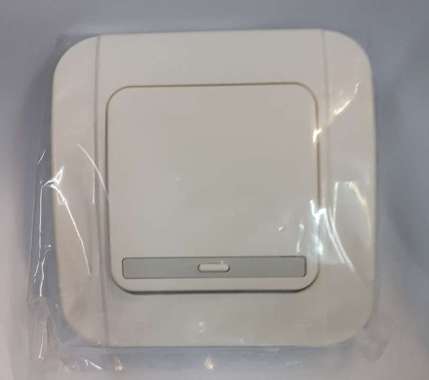 Broco Galleo White Saklar Engkel (Tunggal)