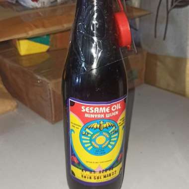 Lowo Minyak Wijen 300Ml