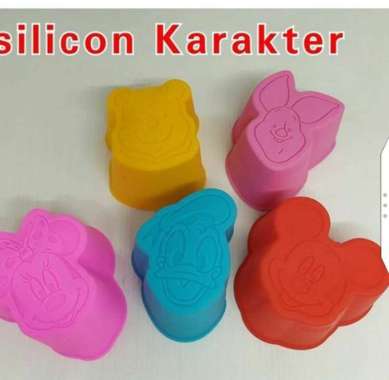 Cetakan silikon karakter kue puding jelly coklat multi warna