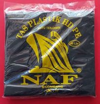 Kantong Kresek Kantong Plastik HITAM EKONOMIS NAF Uk. 17 ( 50 Lbr )