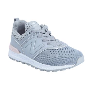 sneakers new balance wanita