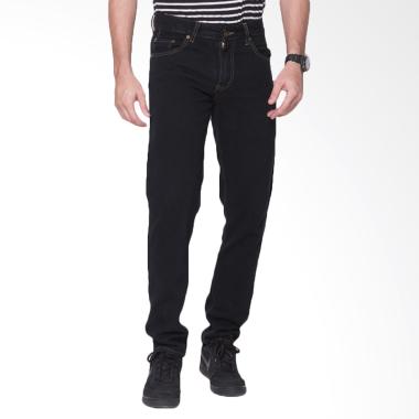 2nd RED Jeans Basic Regular Fit Celana Panjang Pria - Hitam [124196]