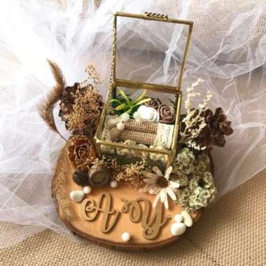 Ring Bearer Kotak Cincin Terarium Kaca Free tulis Nama Inisial Artificial Set