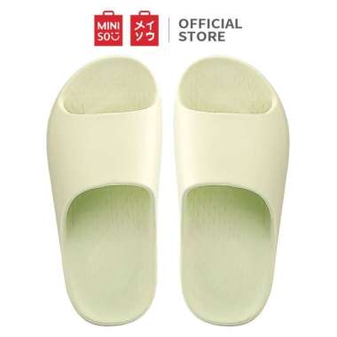 harga MINISO Seri sederhana dari sandal kamar mandi wanita tebal hijau 37-38 Sandal Kamar Mandi Selop Polos Model Cross Comfortable Nyaman Dewasa Non Slip I 39/40 Blibli.com