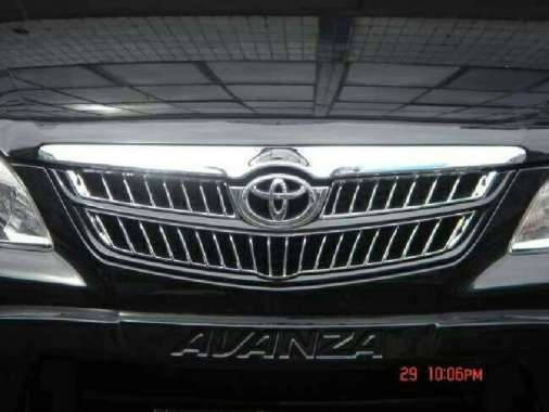 Grill Depan Model Camry Toyota Avanza / Daihatsu Xenia New / Old Silver