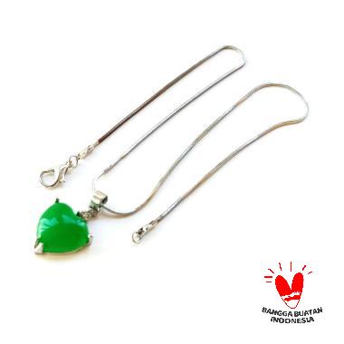 Vee Model Love Kalung Liontin Batu Giok - Hijau Hijau