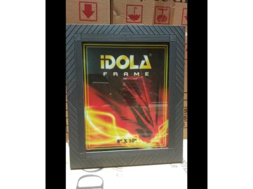 YP FRAME FIGURA BINGKAI FOTO PLASTIK 8R 20X25 IDOLA [KODE 810] hitam