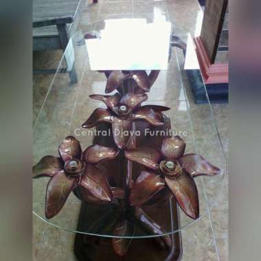 Meja Tamu Hias Kaca Kayu Jati Ukiran Bunga Unik Furniture Ukir Jepara