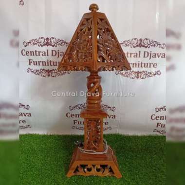 Lampu Kamar Tidur Ukir Kayu Jati Lampu Meja Sudut Pojok Ukiran Jepara