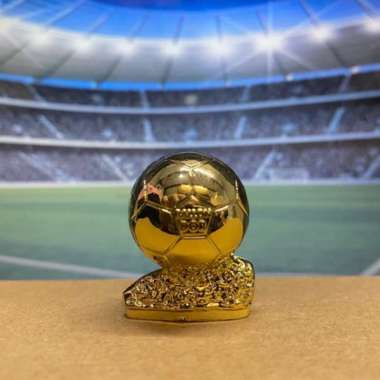 Soccerwe Soccer Football Ballon d'Or Trophy Action Figure