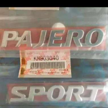 Mitsubishi Emblem Pajero sport Chrome