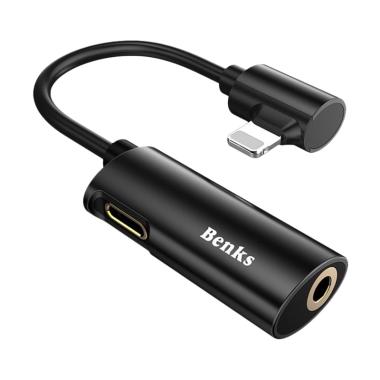 Benks U40 iP Male to 3.5mm Jack and iP Female Adapter - Hitam