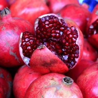 DELIMA MERAH fresh import harga per buah