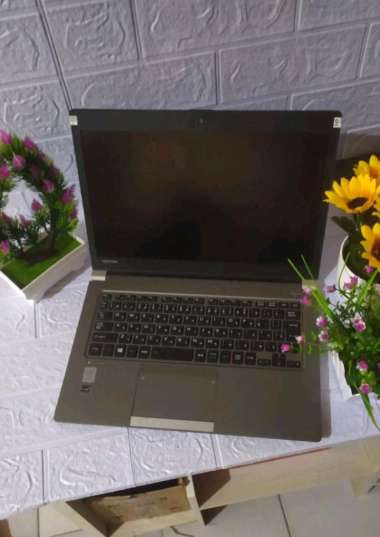 Laptop Toshiba Dynabook R63 Core i5 - Gen 5th /Ram 8gb/ SSD 128gb / Laptop Slim core i5 Termurah Mulus Ram 4gb ssd 128gb