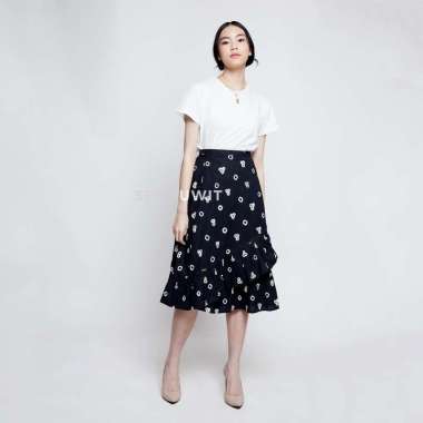 YUCCA Rok Lilit Wrap Skirt Jumputan Black Sekouwit