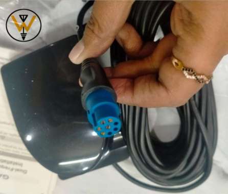 GARMIN 200/50 KHZ TRANSDUCER 8PIN GPSMAP-585 ORI MUMER