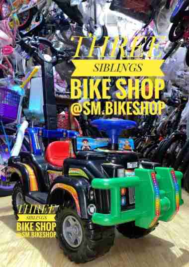 MAINAN MOBIL TRUK SUPER CAR JEEP BESAR UKURAN HITAM