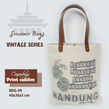 Dewani Souvenir Bandung 09 Canvas Natural Vintage Tote Bag Wanita