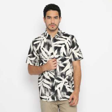 Platini Kemeja Motif Hawai Pria Lengan Pendek Katun Hitam 73277 XXL