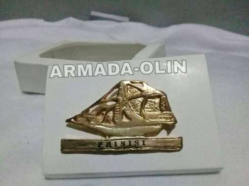 Wing Phinisi / Brivet phinisi / pin phinisi