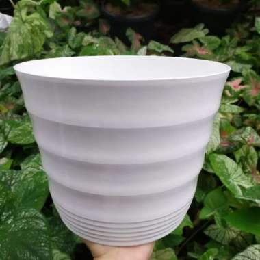 Unik Pot Bunga Tuma Mahkota 25 Putih  Pot Tanaman  Pot Plastik Murah