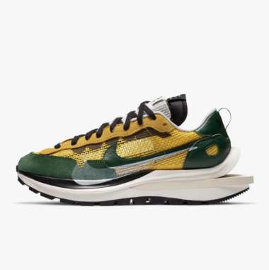 Nike sacai outlet original price