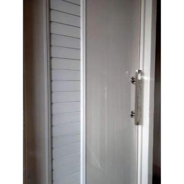 Pintu Kamar Mandi PVC Motif Aluminium Warna Putih Handle Gagang Panjang