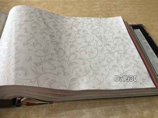 Wallpaper Dinding Motif Ulir Klasik Soft Embos Diva