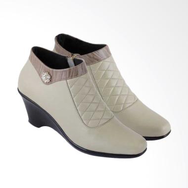 JK Collection A199 Fashionable Form ... patu Wanita - White Cream
