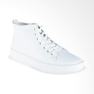 Papercut Men Chelsea Casual Shoes Sepatu Pria - White [080]