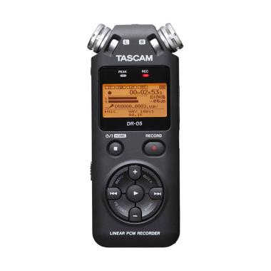 Tascam DR-05 Portable Digital Recorder - Hitam