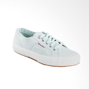 review sepatu superga