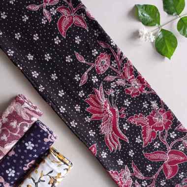 BATIK TULIS LASEM SEKAR JAGAD