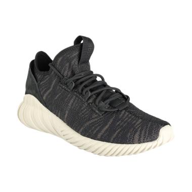 adidas Originals Women Tubular Doom ... a Wanita - Black [CQ2451]