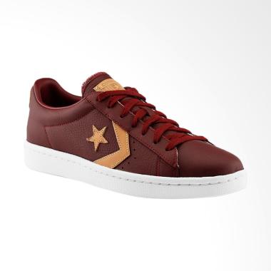 Converse Pro Leather 76 Ox Sneakers Sepatu Pria - Brown [155665C]