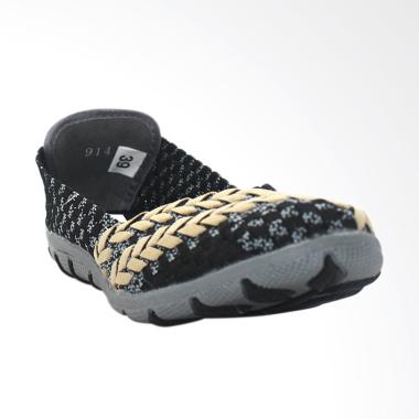 Bernice 914 Anyaman Sepatu Slip On Wanita - Hitam