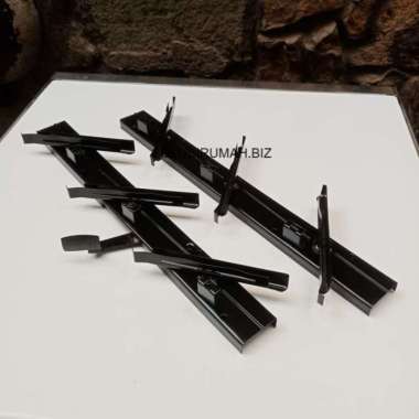 Bingkai Nako 3 daun Jendela Kisi Besi Rangka Kaca Teralis Tralis 3daun