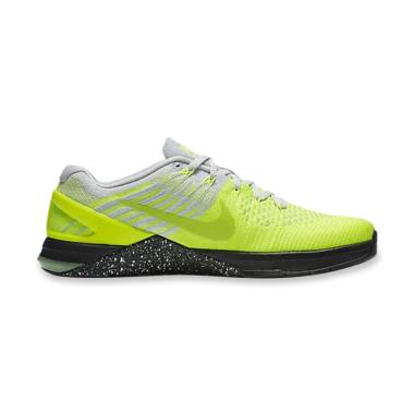 NIKE Men Training Metcon DSX Flyknit Sepatu Olahraga Pria [852930 701]