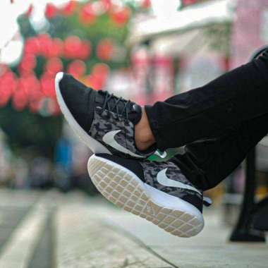nike free roche run