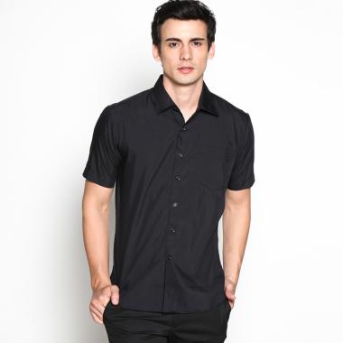 VM Slimfit Kemeja Polos Pendek Pria 2XL Hitam