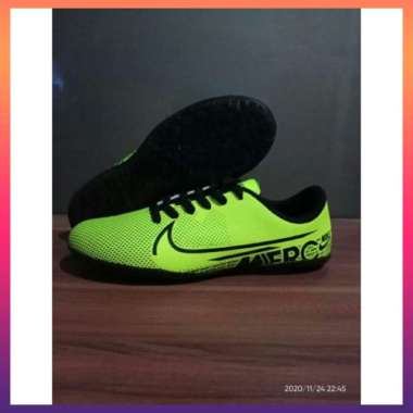 harga Unik Sepatu Futsal Size 33 34 35 36 37 38 MULTY COLOUR Blibli.com