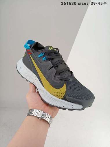 zoom pegasus trail 2