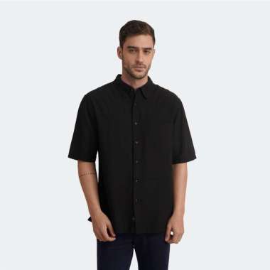 CELCIUS Kemeja Lengan Pendek L03000102C Hitam M