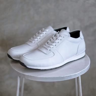 Jual Sepatu Casual Pria Hitam Putih Online Baru Harga Termurah Mei 2020 Blibli Com